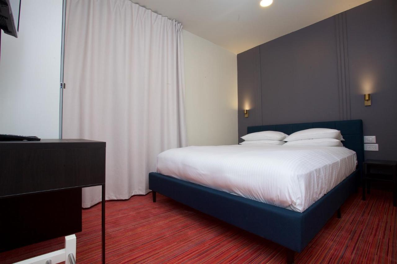 Moon Tlv - 4Th Floor Otel Tel Aviv Dış mekan fotoğraf